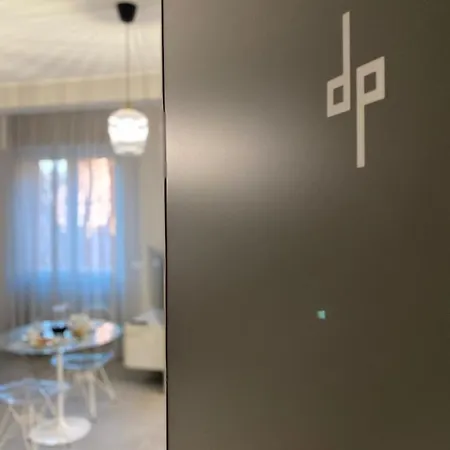 Domus Pyrus Apartment *