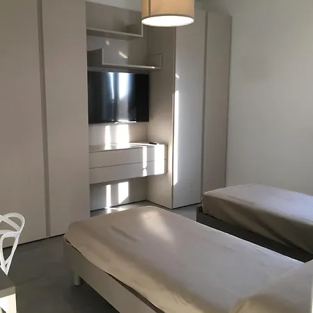 Domus Pyrus Apartment Pero